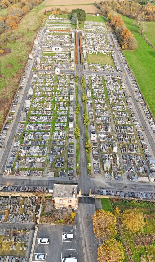 Vue aérienne par drone du cimetière de Sedan - Rampe St Charles