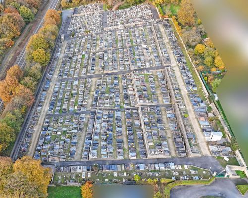 Vue aérienne par drone du cimetière de Nouzonville