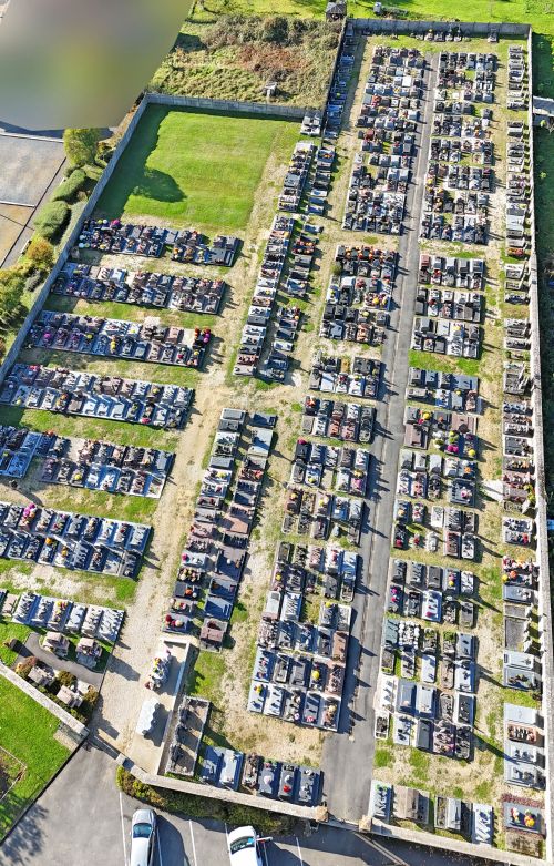 Vue aérienne par drone du cimetière de Nouvion-sur-Meuse