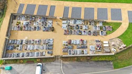 Vue aérienne par drone du cimetière de Chalandry-Elaire